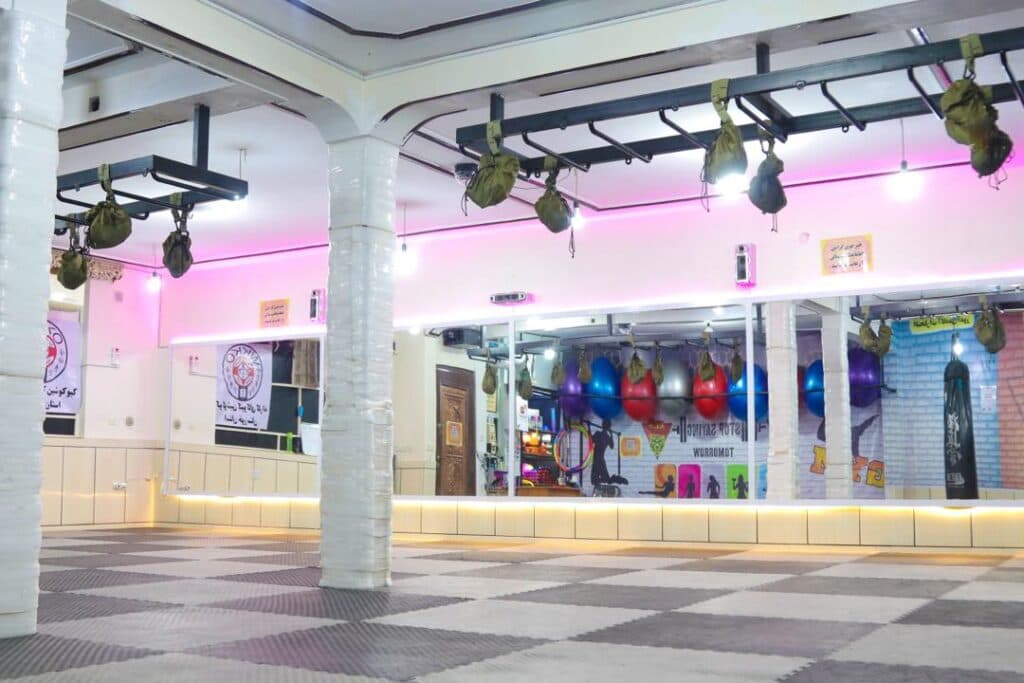 باشگاه ورزشی آدور در اهواز