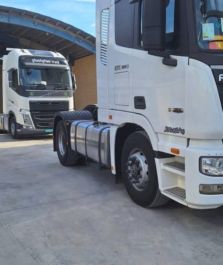 نمایشگاه کامیون و کامیونت تک ران دیزل در شیراز