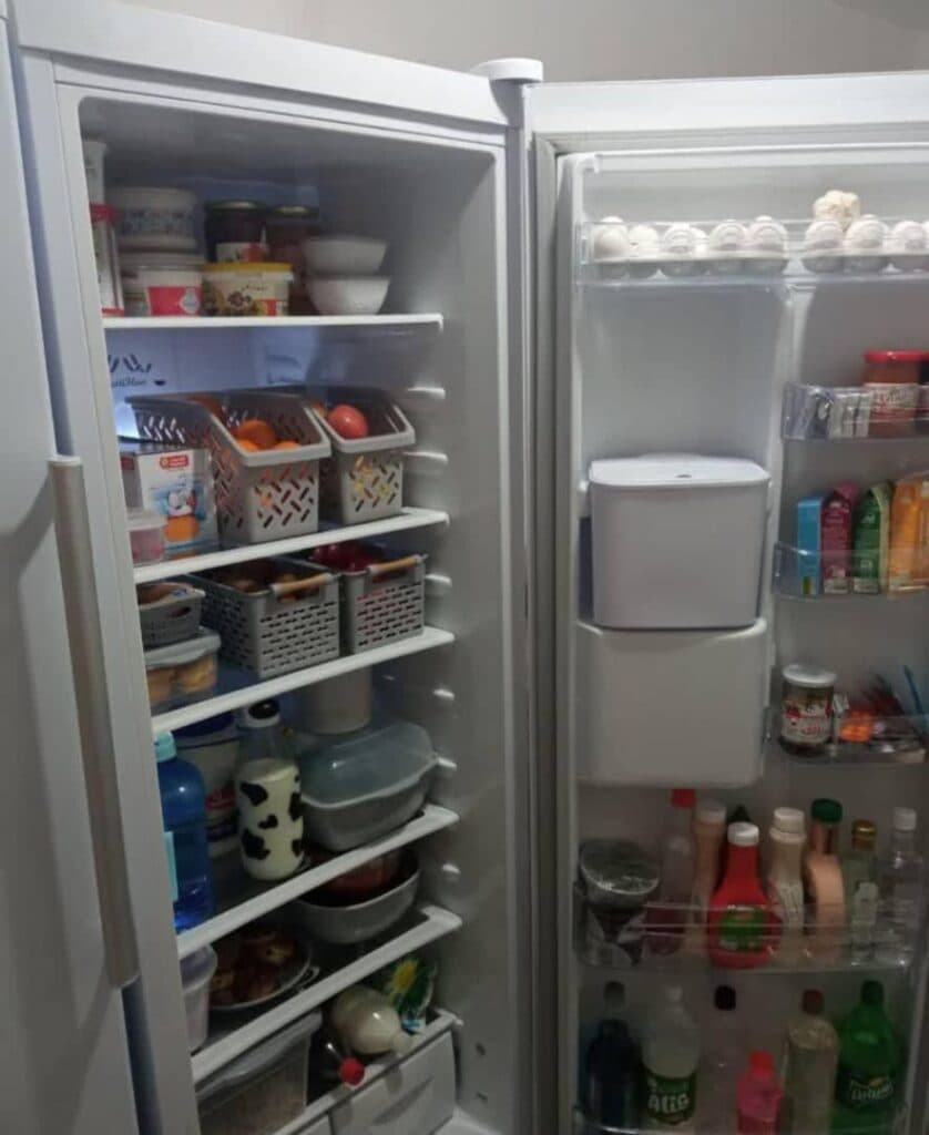 دفتر خدمات نظافتی خانه کاشانه در ساوه