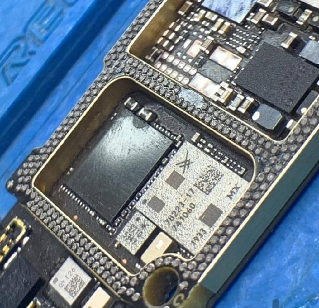 تعمیرات تخصصی موبایل آیفون Apple افشین خطیبی در آستارا