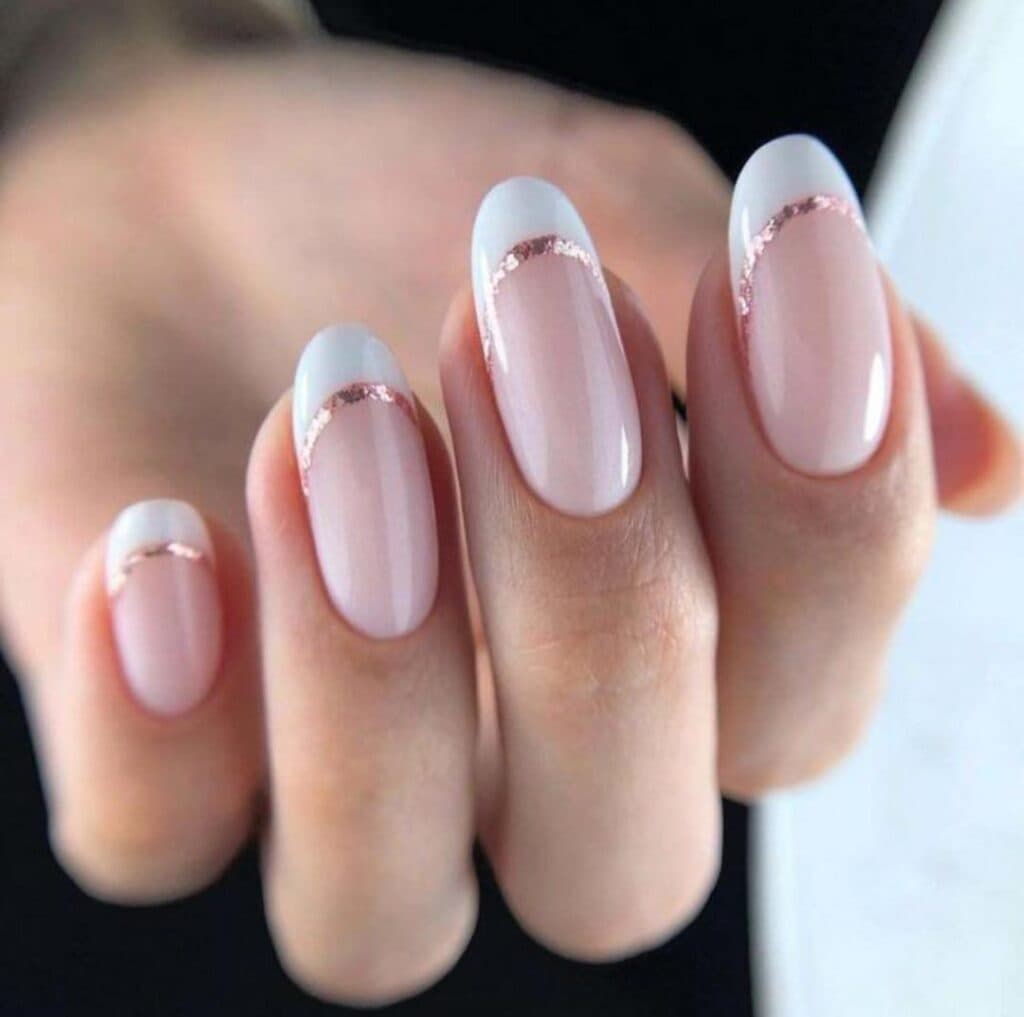 آموزشگاه و سالن زیبایی ملکه در کاشان