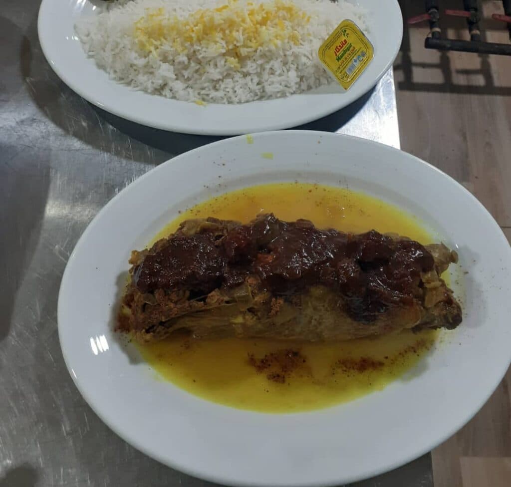 رستوران خاتون در چمستان