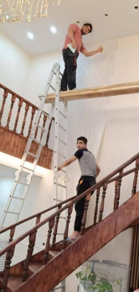 خدمات کاغذ دیواری و پوستر مهدی احمدی در کمالشهر