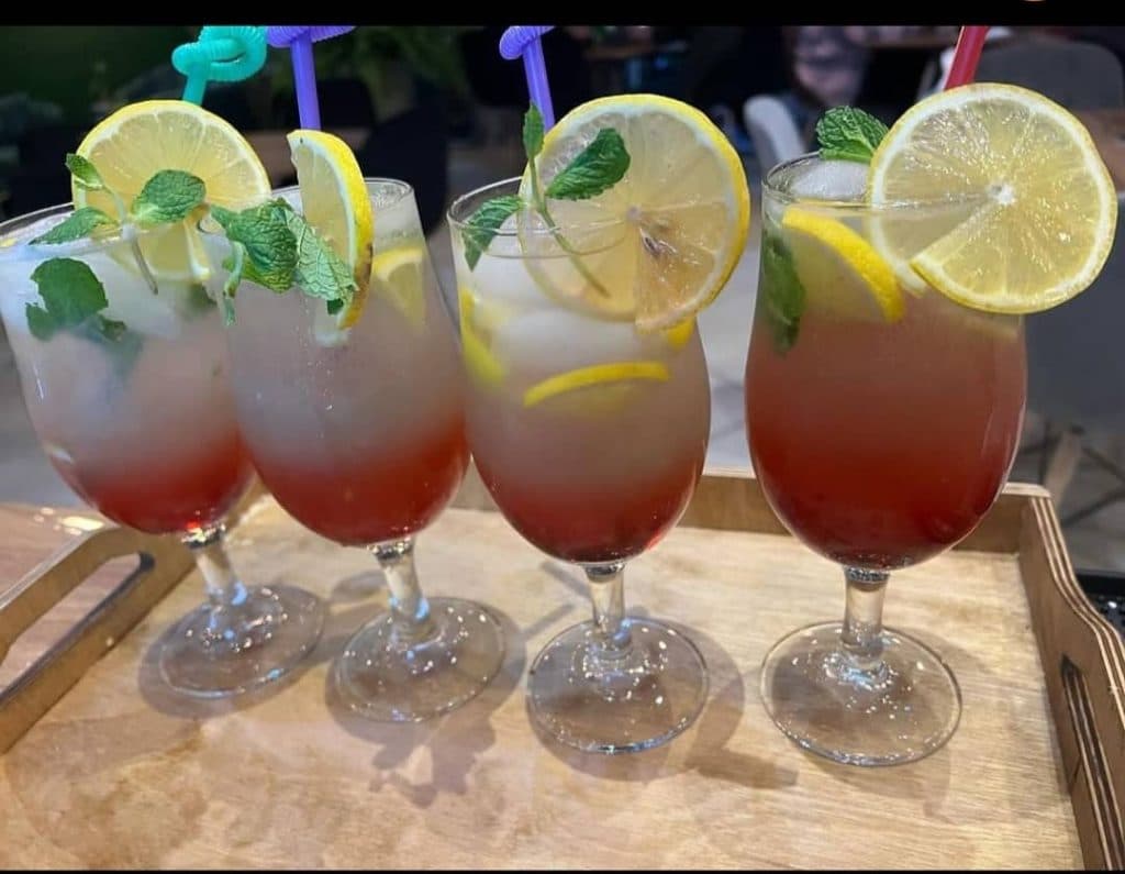 کافه فست فود کاپیتال در بناب