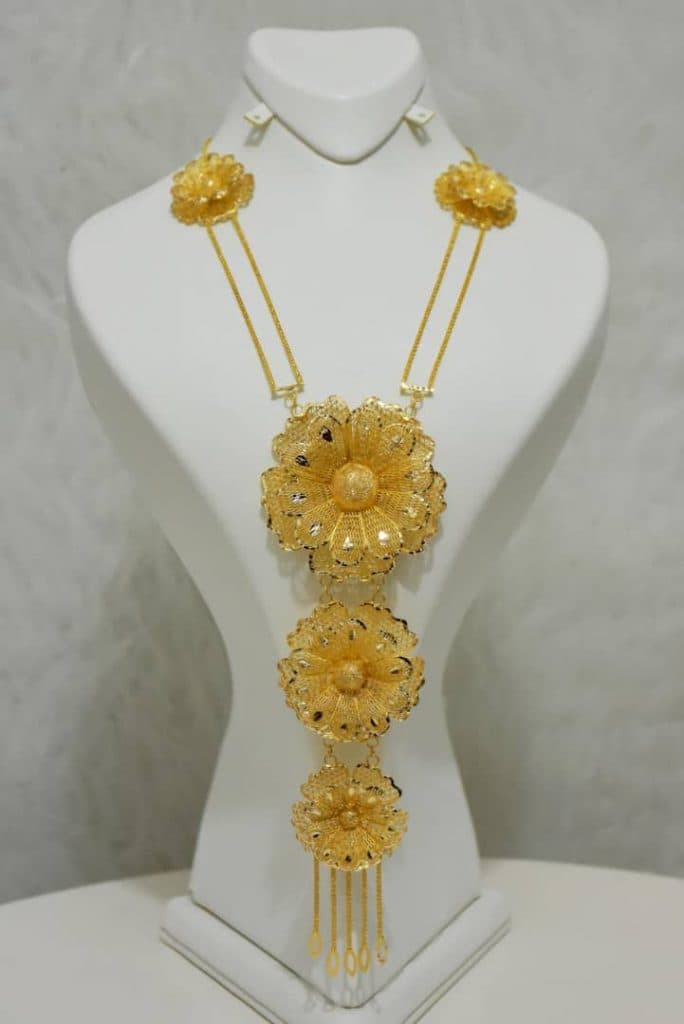 تولید و فروش طلا و جواهر هور در ارومیه