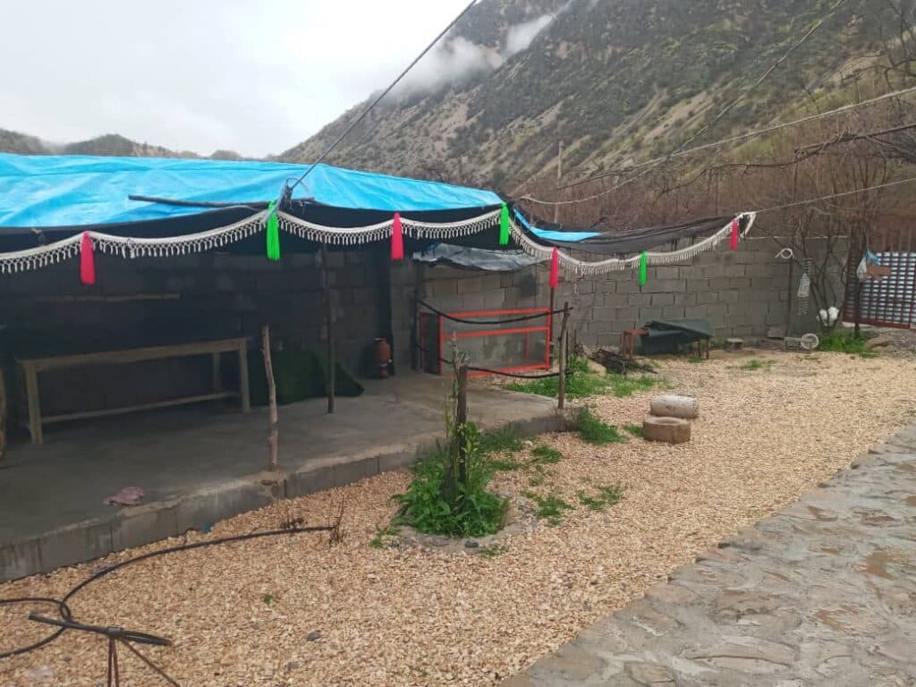 اقامتگاه بومگردی آبشار در دزپارت