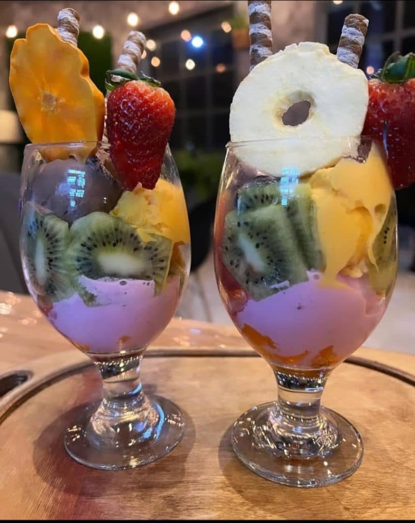 کافه فست فود کاپیتال در بناب