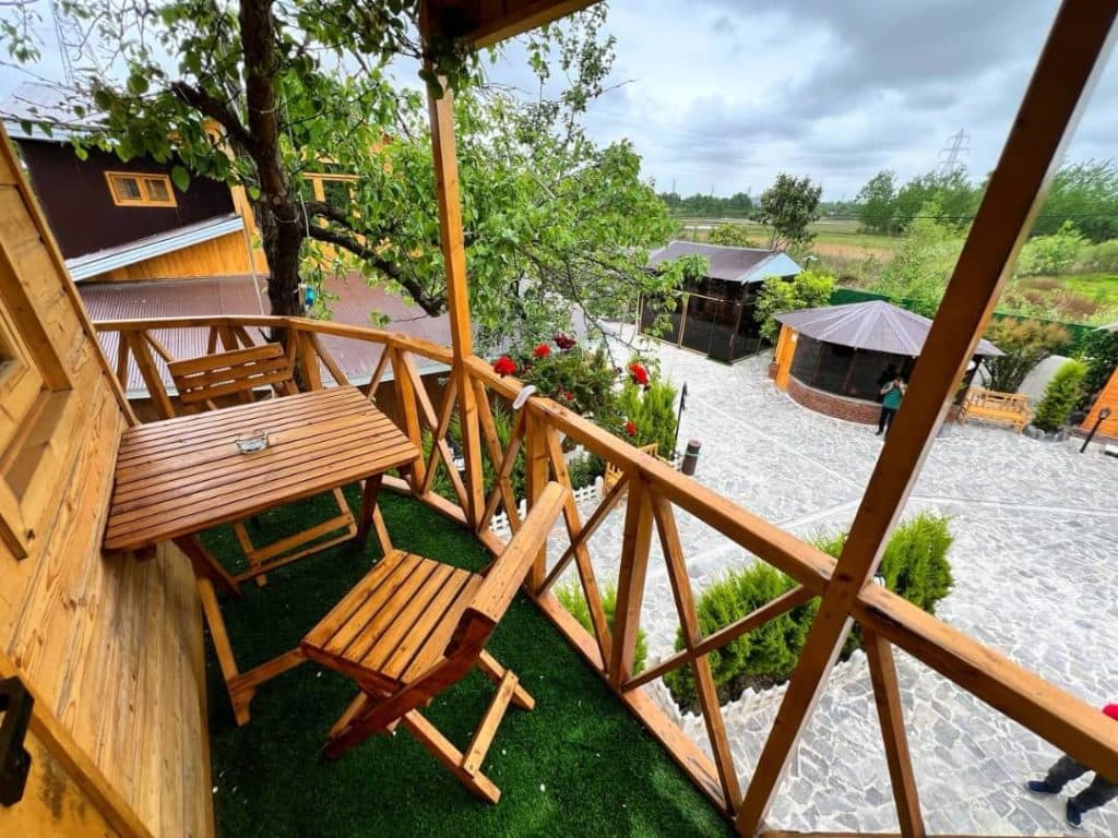 خانه سنتی نیما و نیکان در خمام