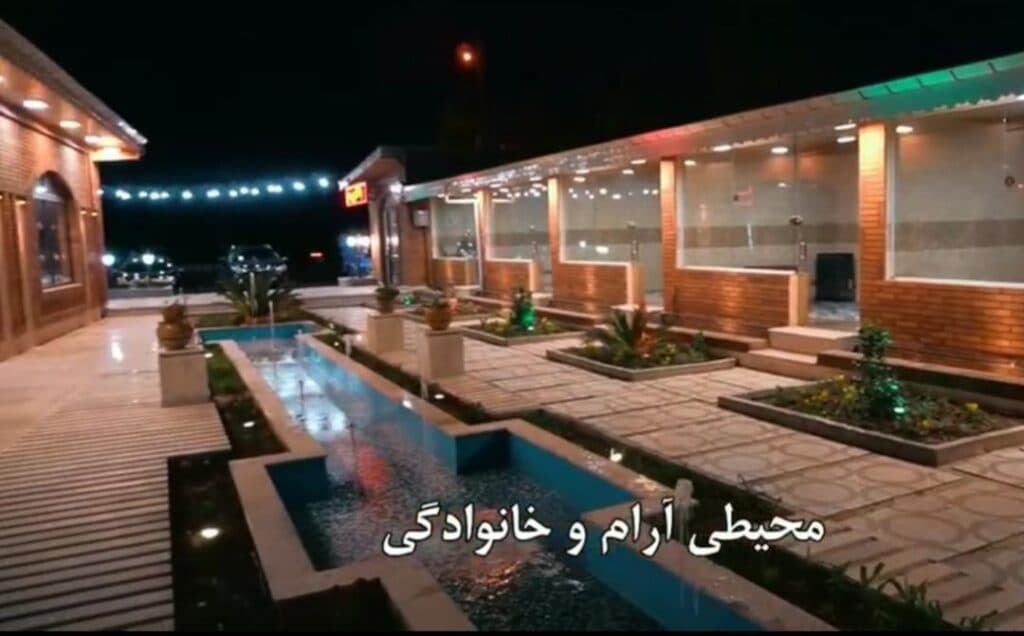 رستوران باغ غذای جهانی در آستانه اشرفیه