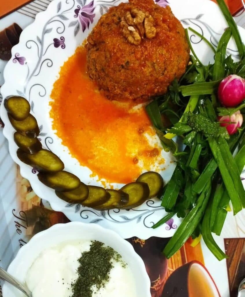 رستوران سنتی پیاز داغ در تبریز