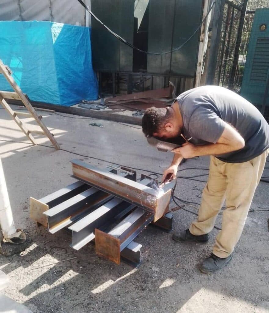 خدمات آهنگری و جوشکاری آریان صنعت در رشت