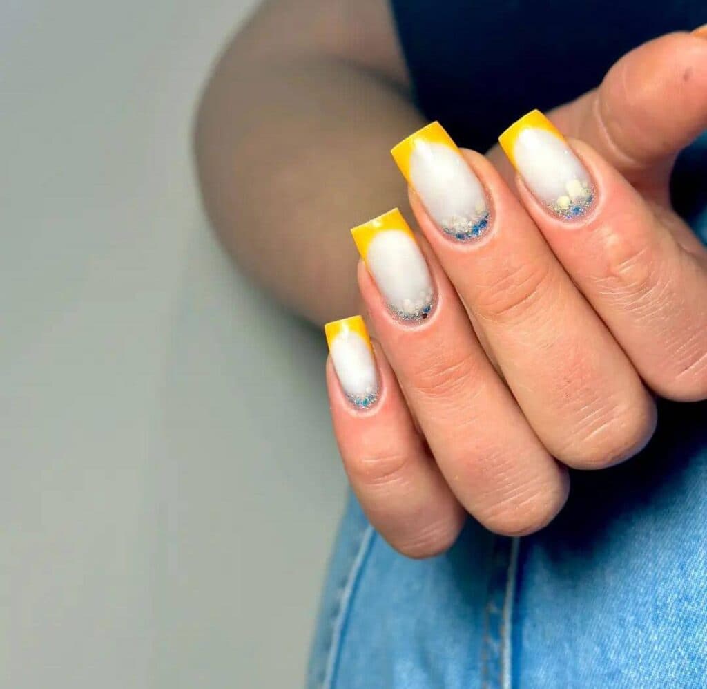 سالن زیبایی مریم مبینا در وردآورد