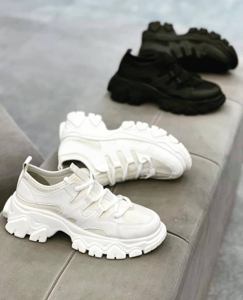 فروشگاه کیف و کفش پاشوز در مشهد