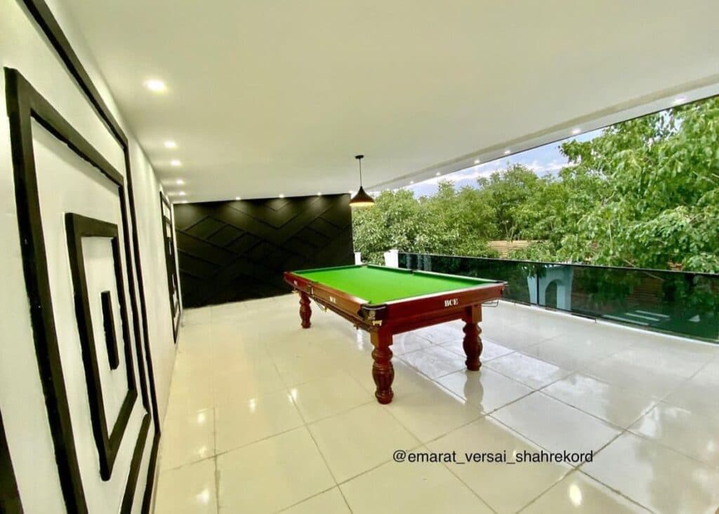 آتلیه باغ ورسای در شهرکرد