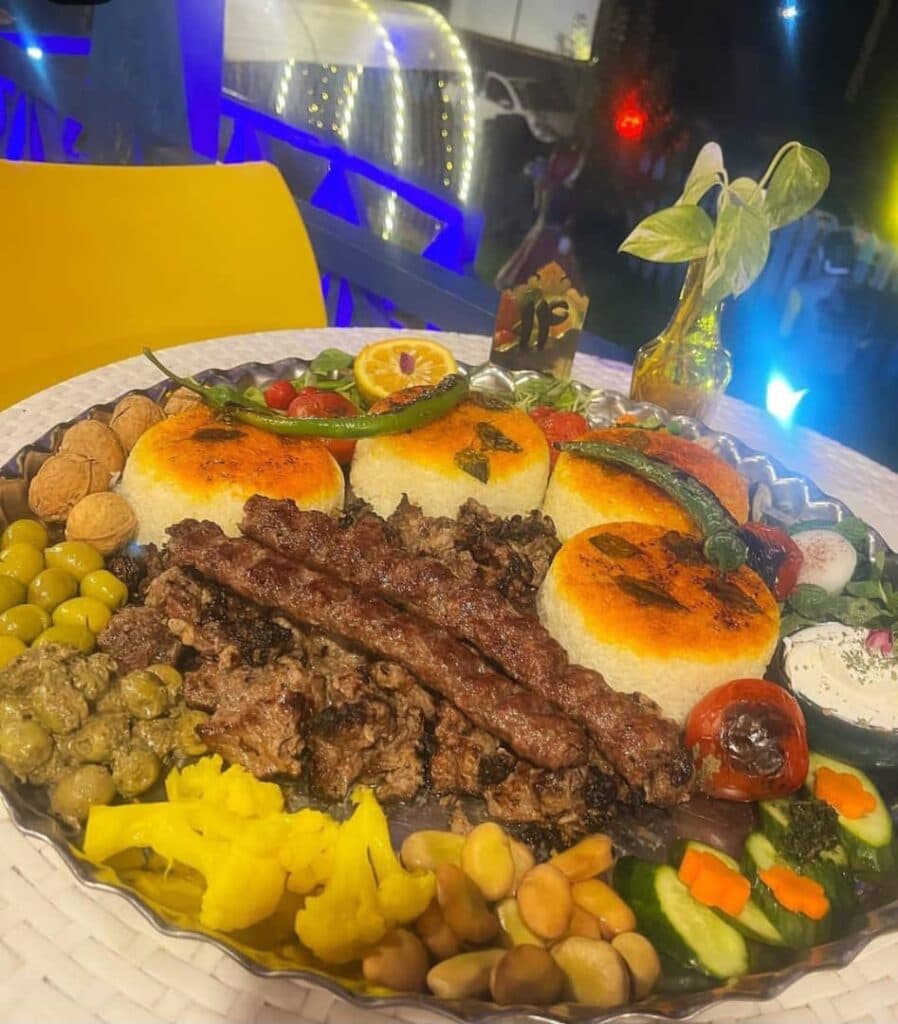 اقامتگاه بومگردی صدرالعماره در رودبنه لاهیجان