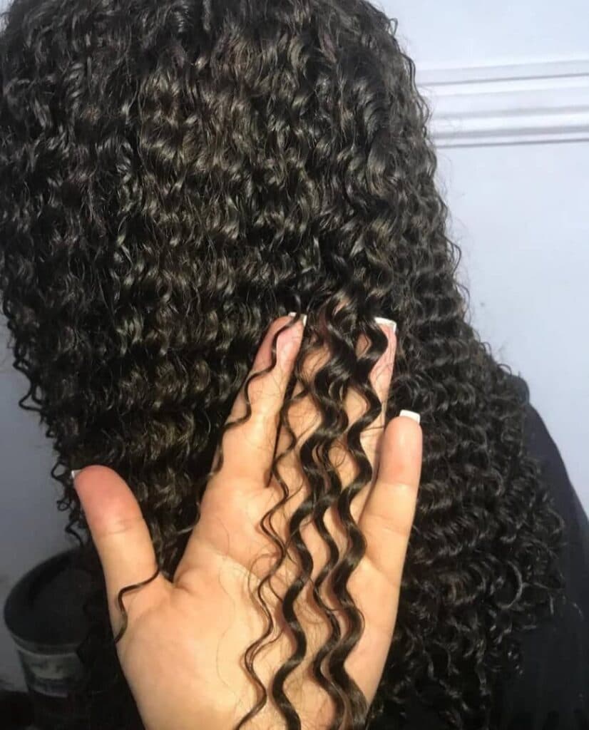 خدمات تخصصی فر دائم مو نازنین فیضی در بندرعباس