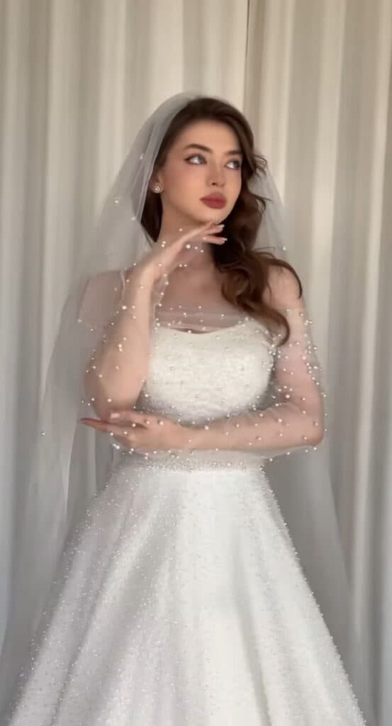 مزون لباس عروس الین در اهواز