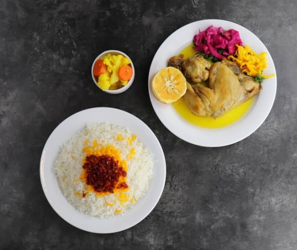 رستوران درباری در رامسر