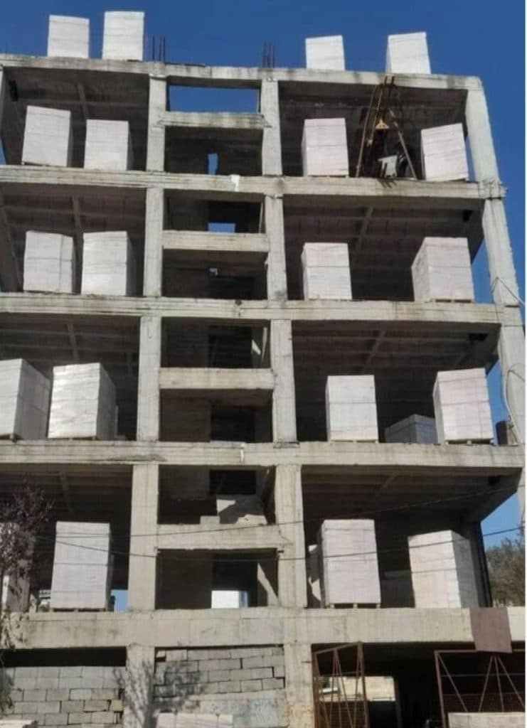 اجرا و نصب بلوک هبلکس ضرغام فلاحتی در لاهیجان