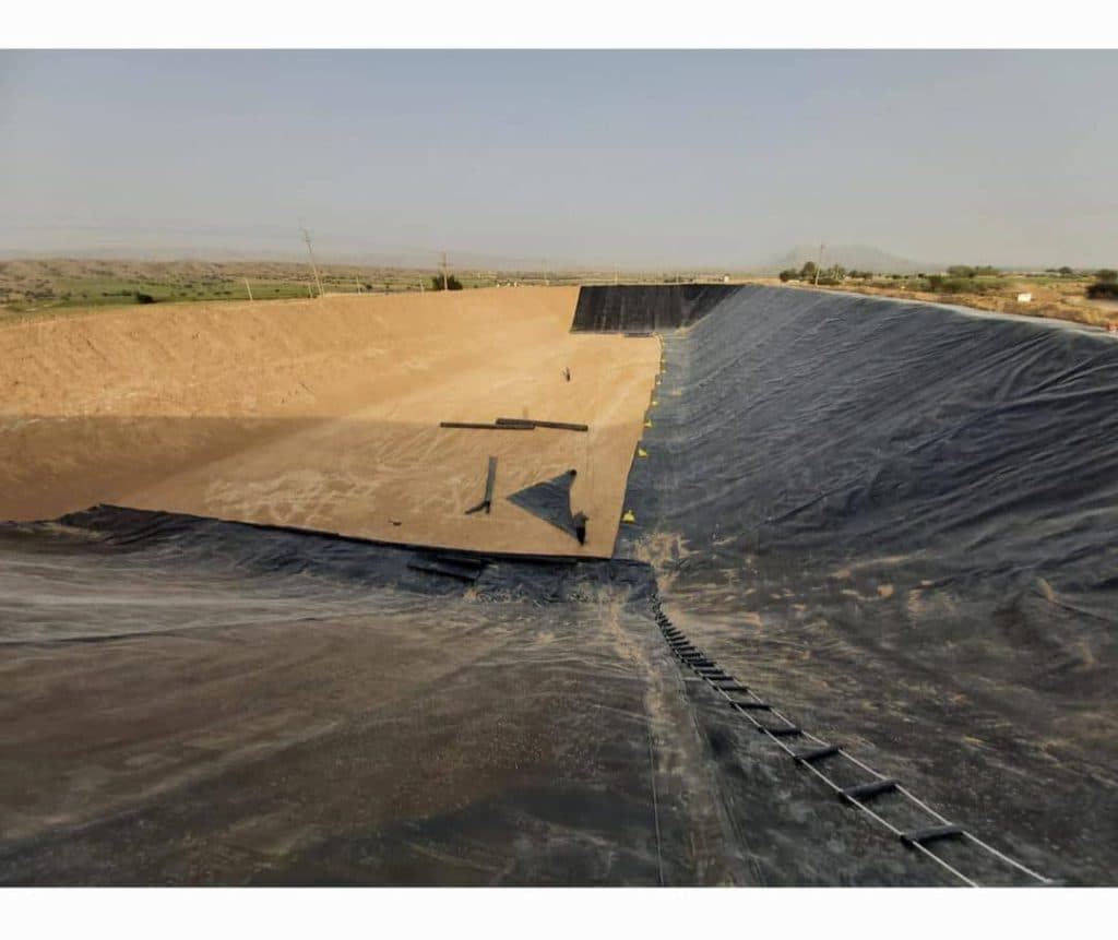 عایق بندی و ساخت استخر کشاورزی شفیعی در اصفهان