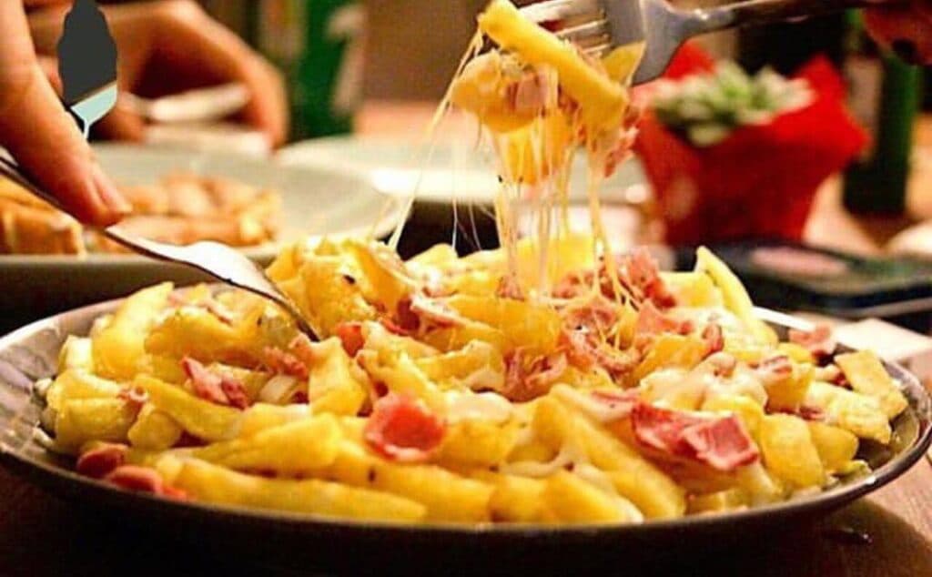 فست فود سفارت آبادان در شیراز