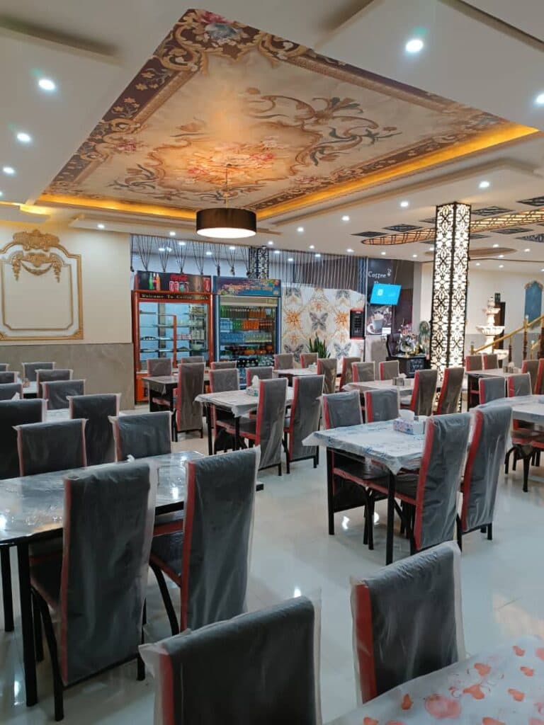 رستوران امیرخان در اردبیل