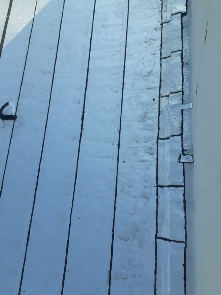 خدمات فروش و نصب ایزوگام و قیرگونی پروانه در بوشهر