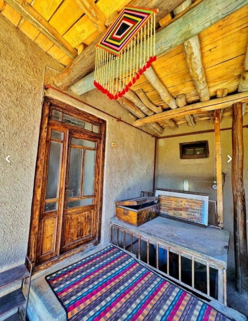 اقامتگاه بومگردی سنتی مایان علیا در طرقبه مشهد