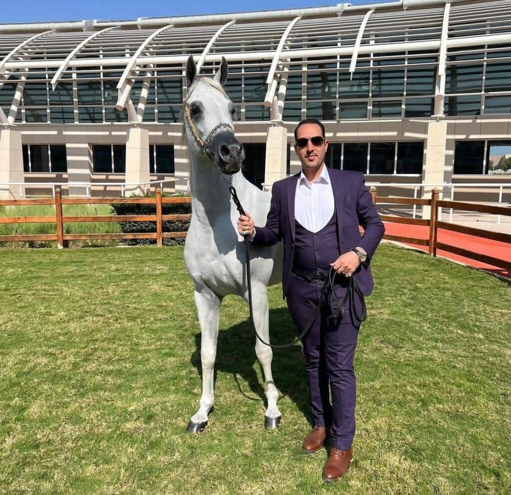 باشگاه سوارکاری و پرورش اسب کارنو استاد در میبد