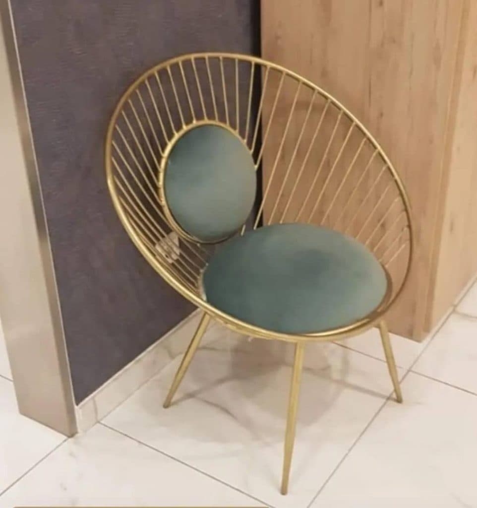 ساخت و اجرا سازه های فلزی و استیل کارگاه صنعتی آریا در مشهد