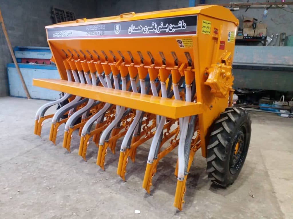 ساخت و فروش ردیفکار و عمیقکار ماشین بذر باقری در همدان