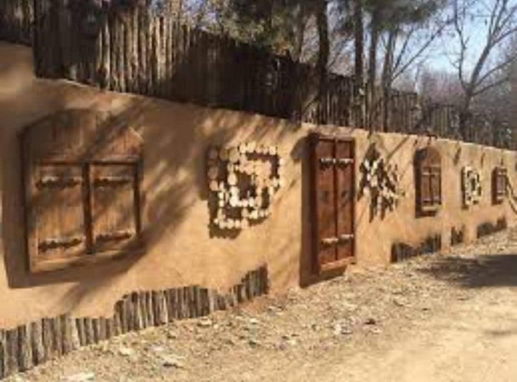 اجرای نمای رومی سیمانی گروه ساختمانی باختر در قم