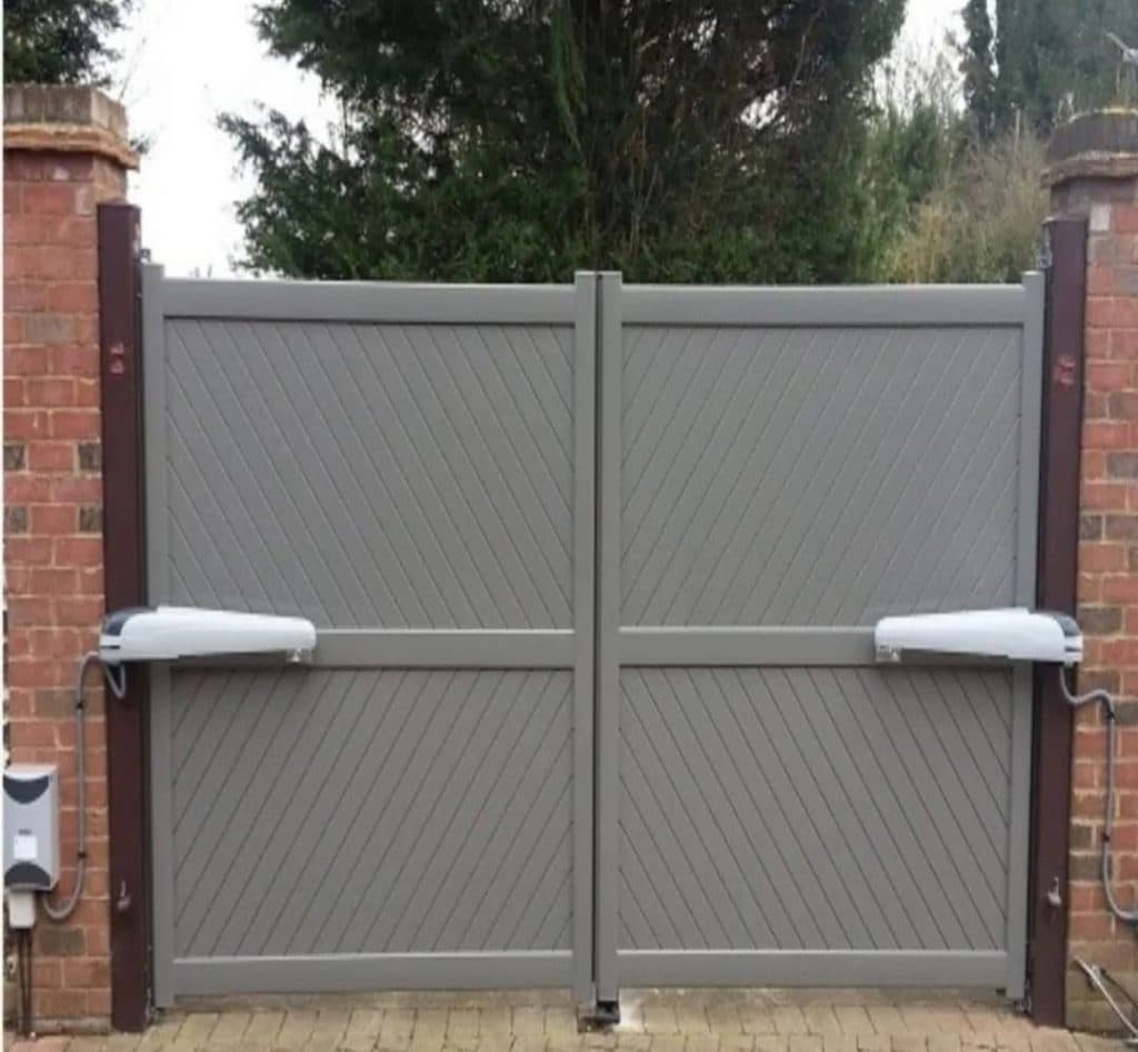 فروشگاه درب اتوماتیک و جک بازویی تکنو درب در شیراز