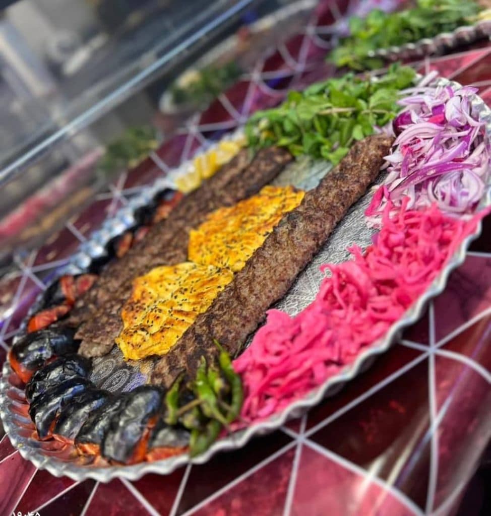 کباب ساطوری بناب حیدربابا در خرمشهر