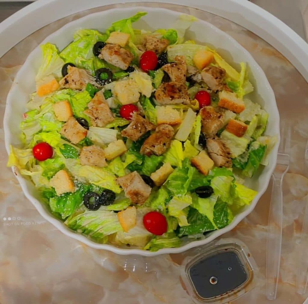 فست فود باغ شب در نی ریز