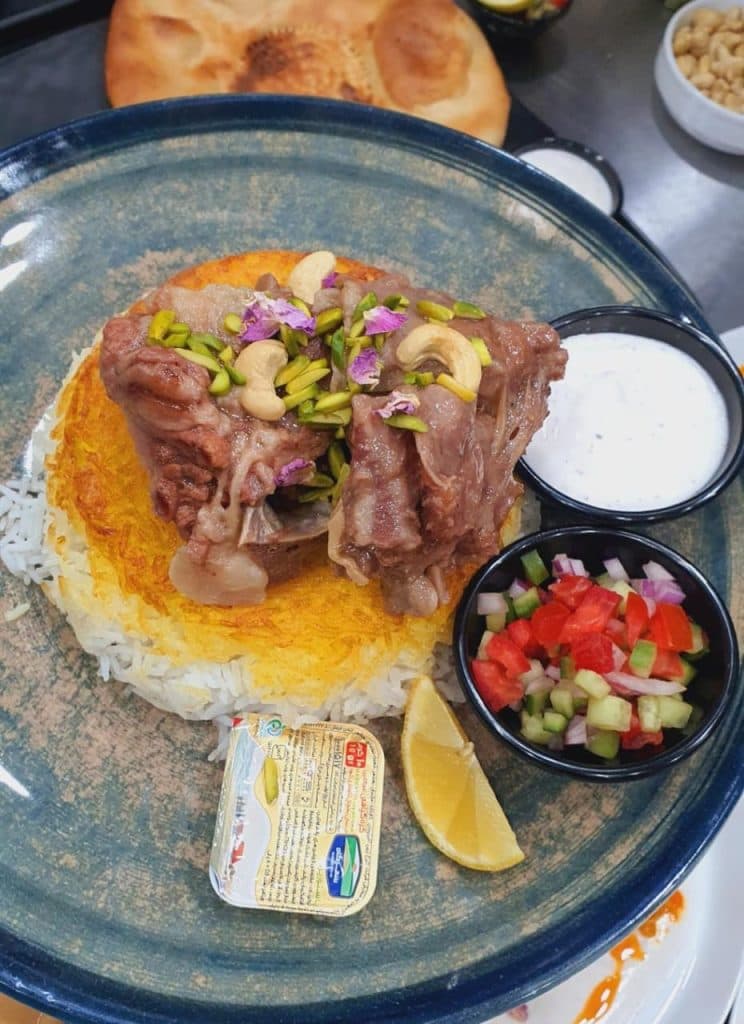 رستوران پامیر در قم