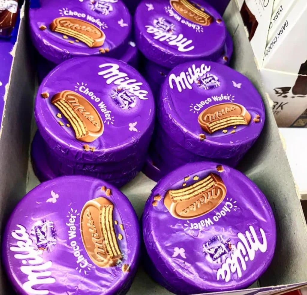 فروشگاه شبانه روزی گلد مارکت در گلسار رشت