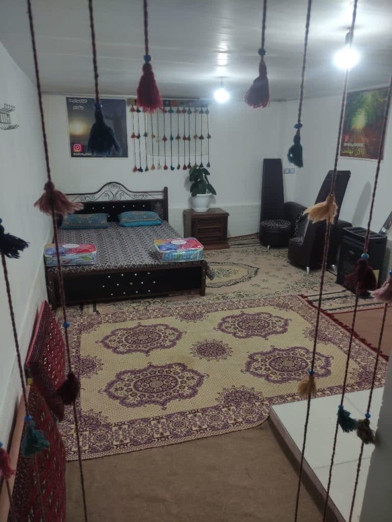 اقامتگاه بومگردی بلندآرام در جنگل ابر شاهرود