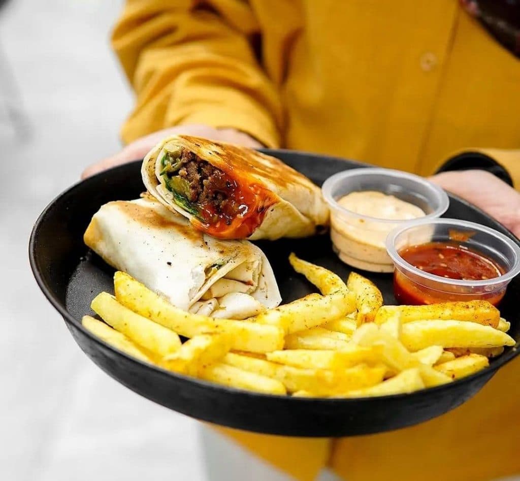 ممد شاورما در رشت