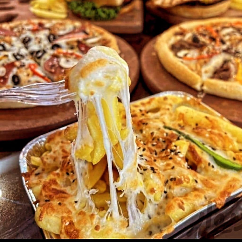 فست فود فول برگر در بم