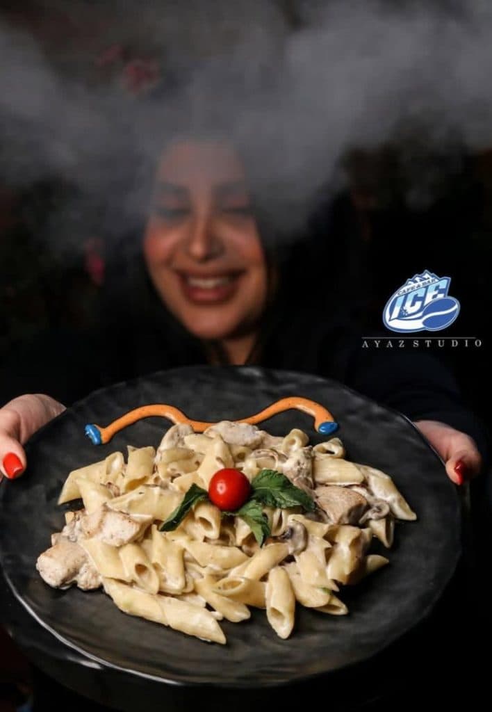 کافه آیس در آبادان