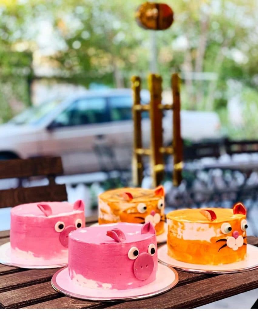 کافه کیک صورتی گچساران