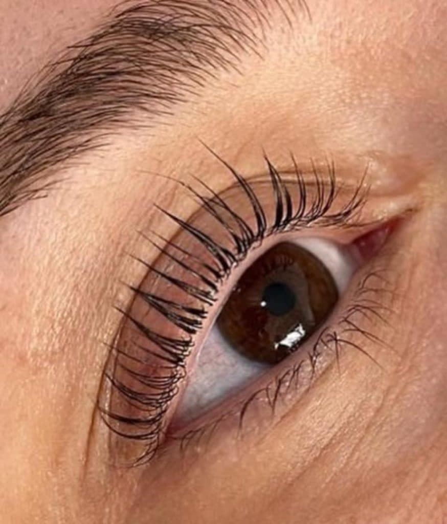 سالن زیبایی نسترن در گلسار رشت