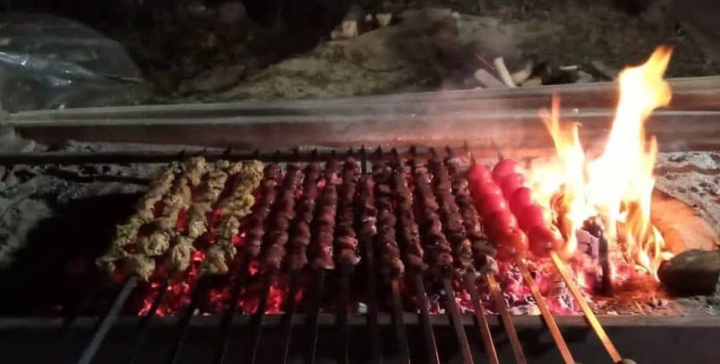 کته کبابی عرشیا در تنکابن