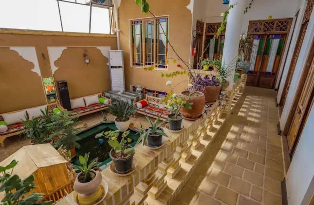 اقامتگاه حلما در کاشان