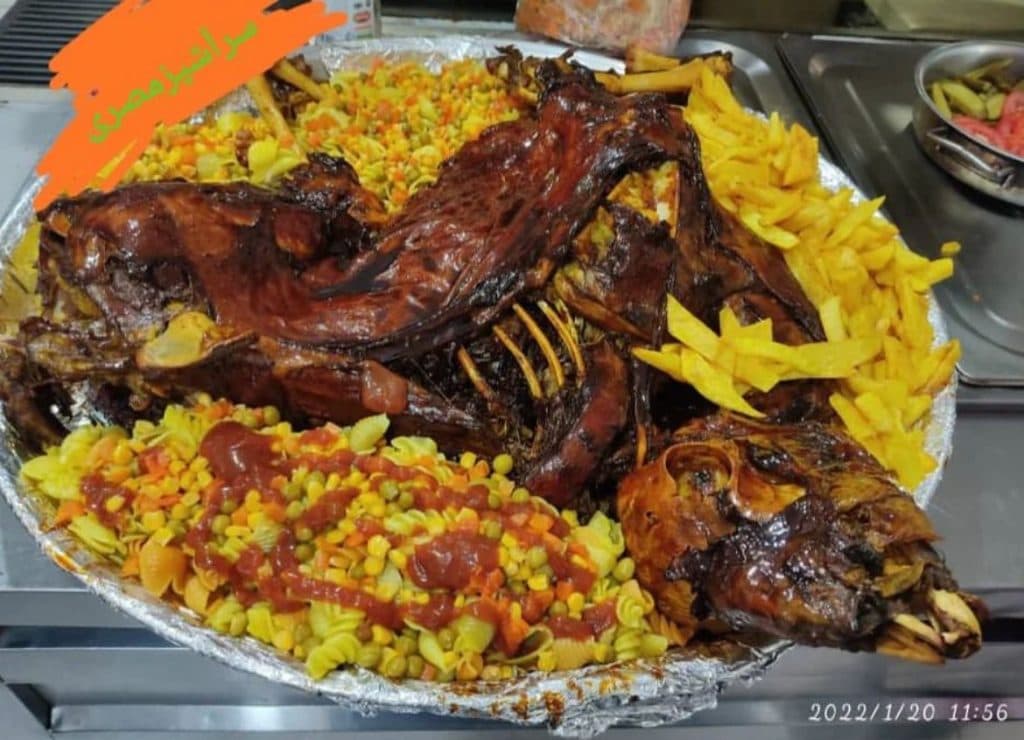 رستوران و بیرون بر سرآشپز مصری در بوشهر