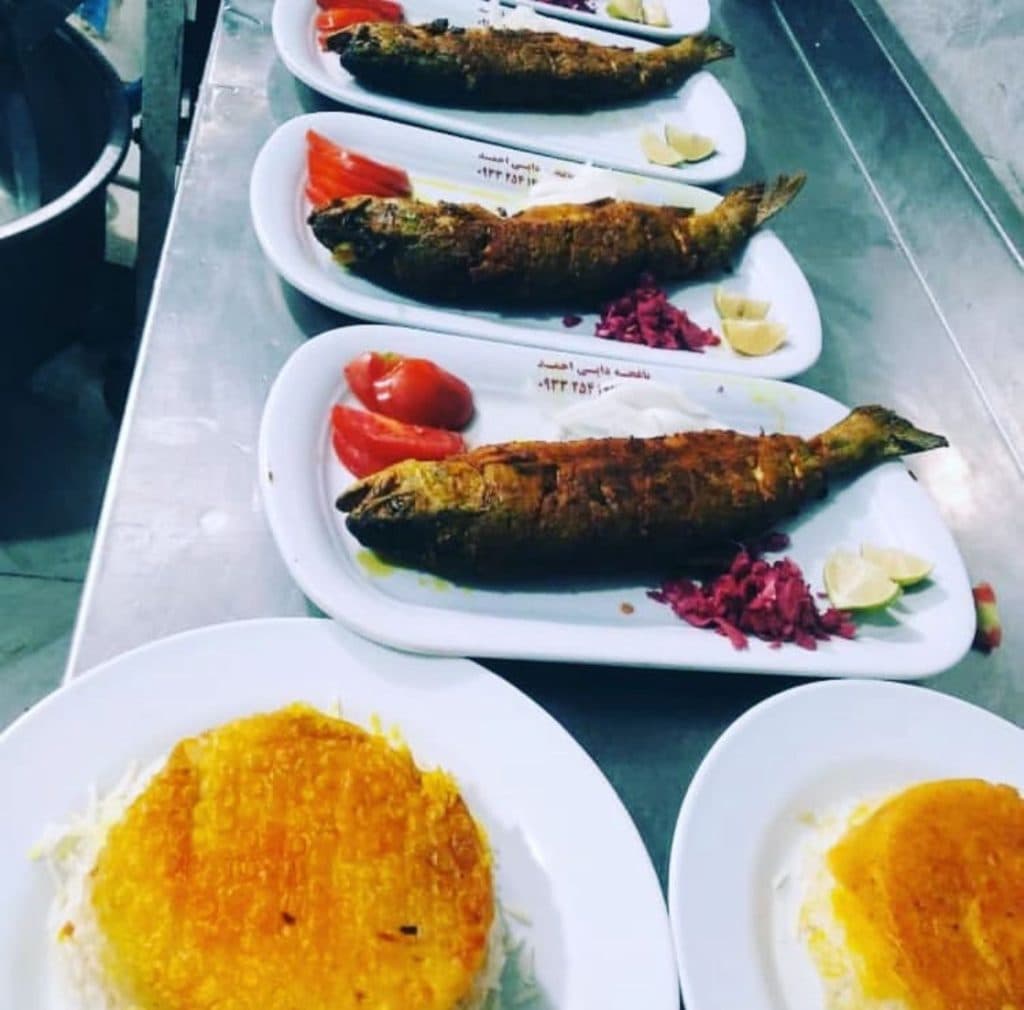 سفره خانه سنتی دایی احمد در زاهدان