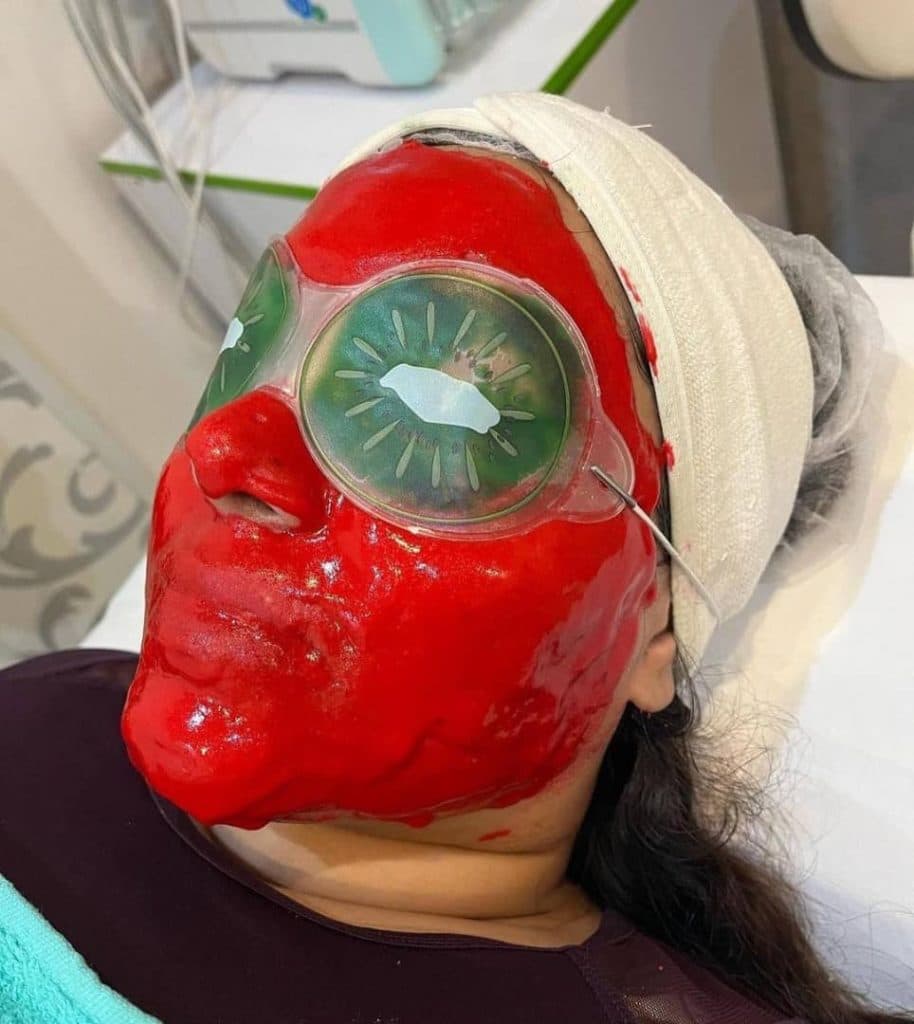 سالن زیبایی دلوین در خرم آباد