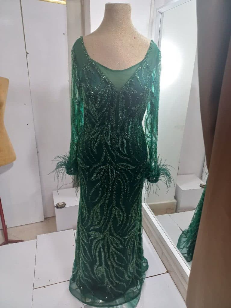 مزون لباس مجلسی و عروس خورشید در مشهد