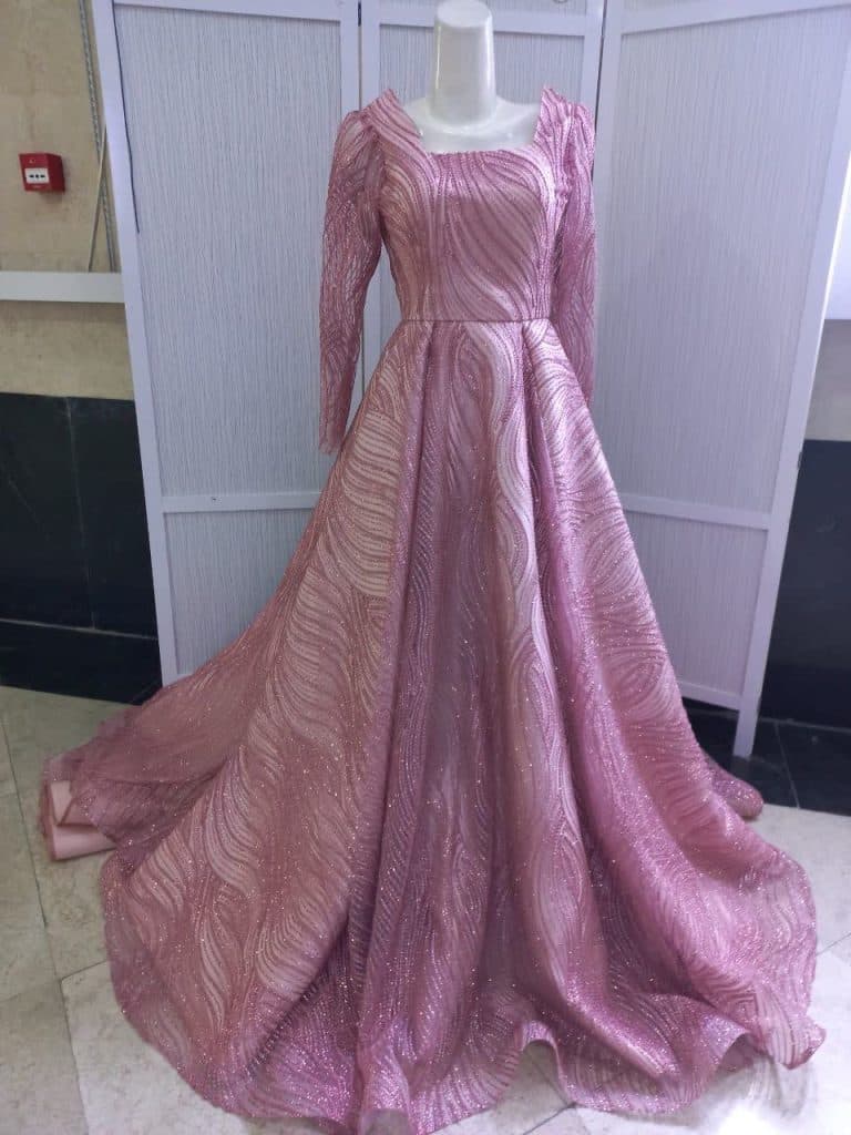 مزون لباس مجلسی و عروس خورشید در مشهد